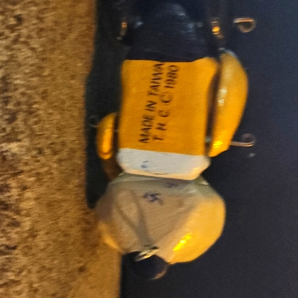 Marionette Boy from the Pinocchio story. Approximately 3 1/2" Tall. - Picture 13 of 14